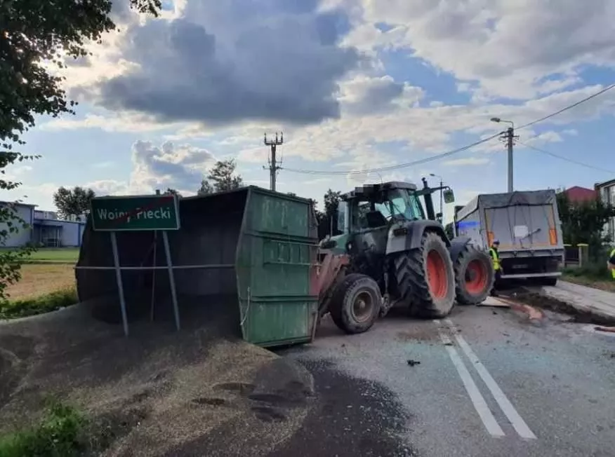 Czo Owe Zderzenie Ci Gnika Fendt Z Ci Arow Scania Letni Rolnik