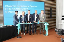 Firma MSD Animal Health uroczyście otworzyła przy fabryce w Psarach Małych centrum edukacyjne dla producentów zwierząt oraz lekarzy weterynarii