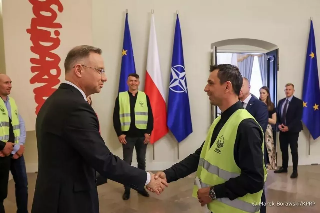 Protestujący rolnicy u prezydenta 4 czerwca chcą jechać do Brukseli