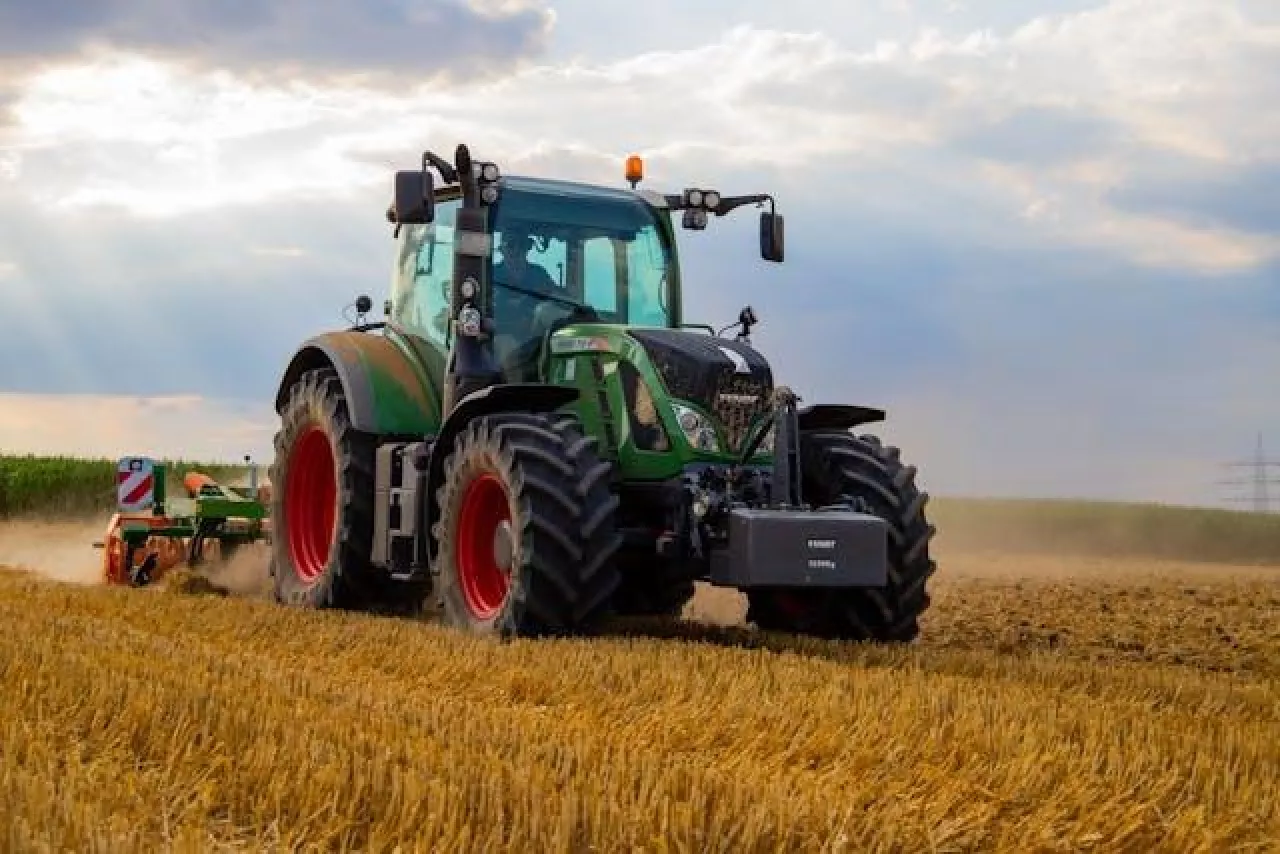 Ubezpieczenie maszyn rolniczych – wszystko, co musisz wiedzieć
