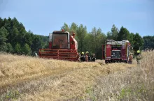 Błyskawiczna akcja uratowała kombajn.