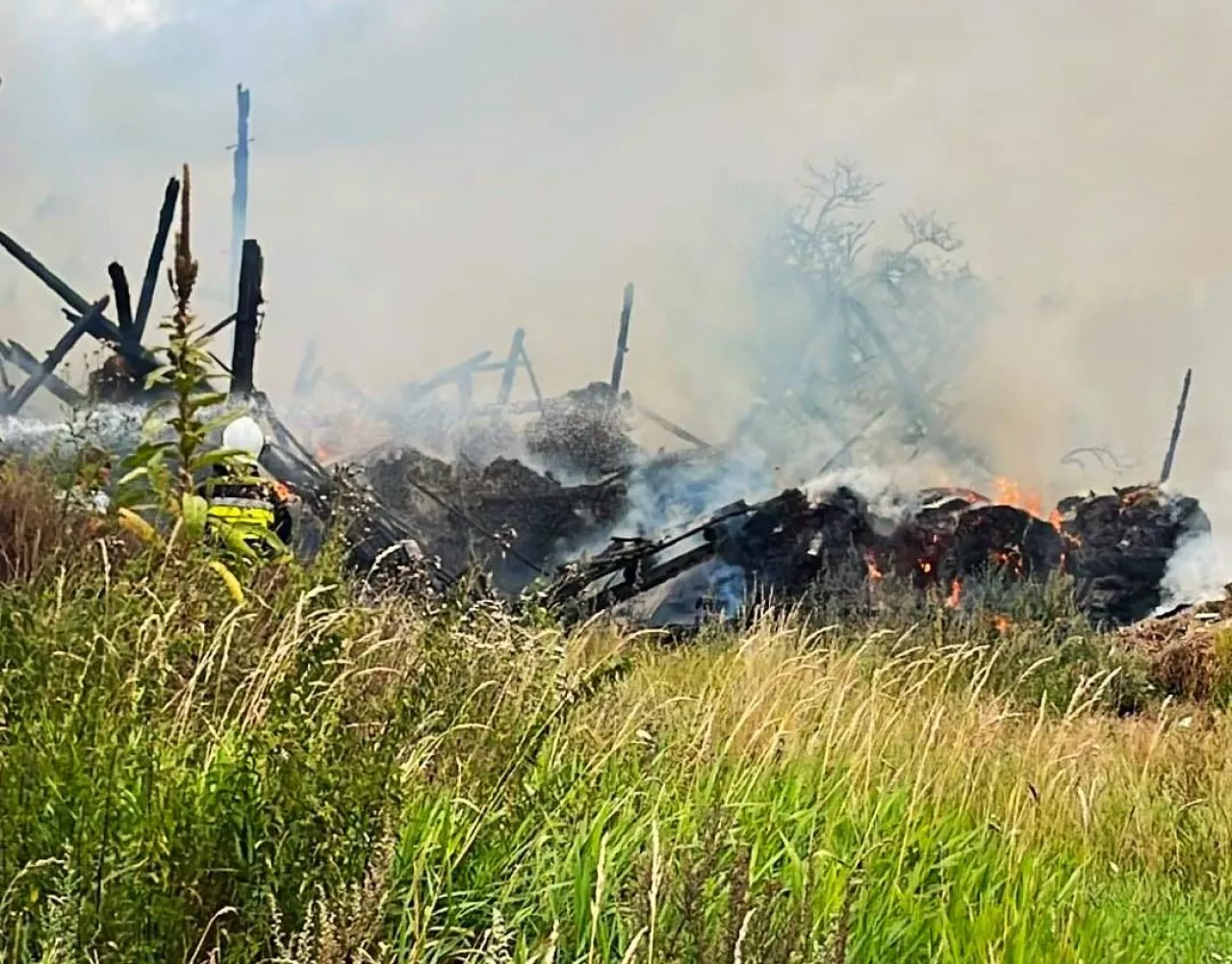 Jeden niedopałek wypalony przez 13-latka spowodował kilkudziesięciotysięczne straty.