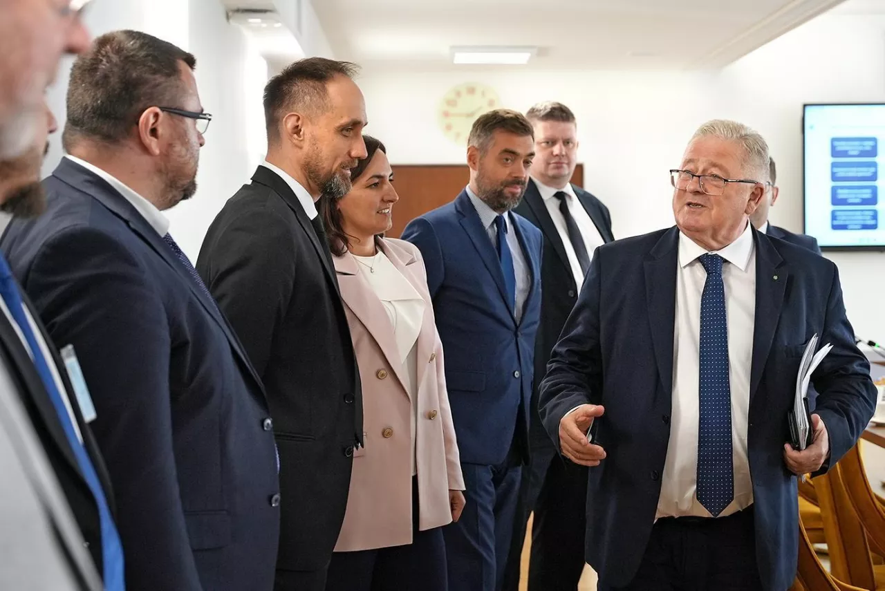 ”Nastąpi znaczący wzrost cen nawozów”. Alert przed importem z Rosji