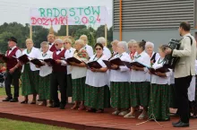 Marysieńki zadbały o ludowy akcent podczas dożynek w Radostowie