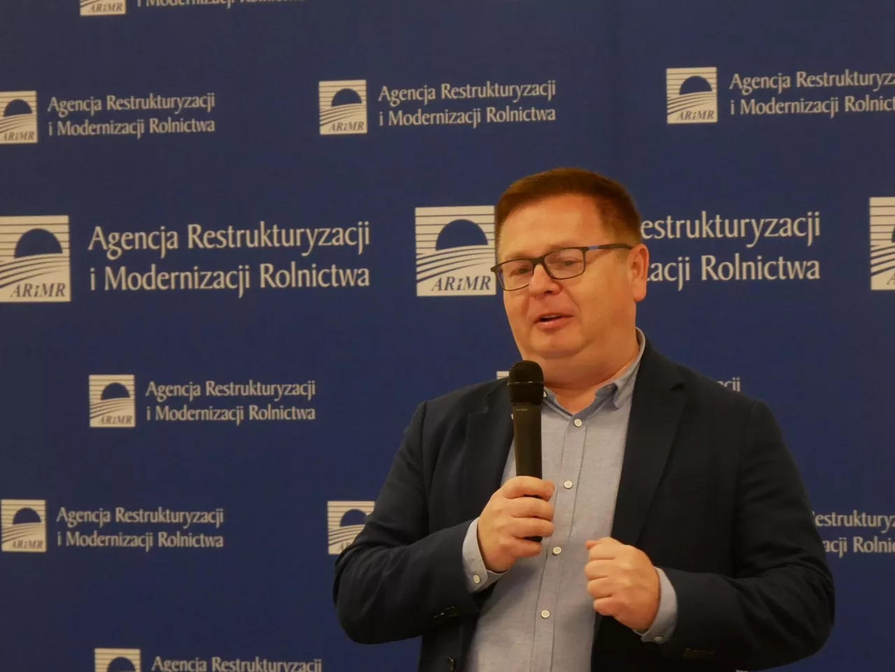 ARiMR obiecuje: dopłaty bezpośrednie ”ruszą z kopyta”. Kiedy?