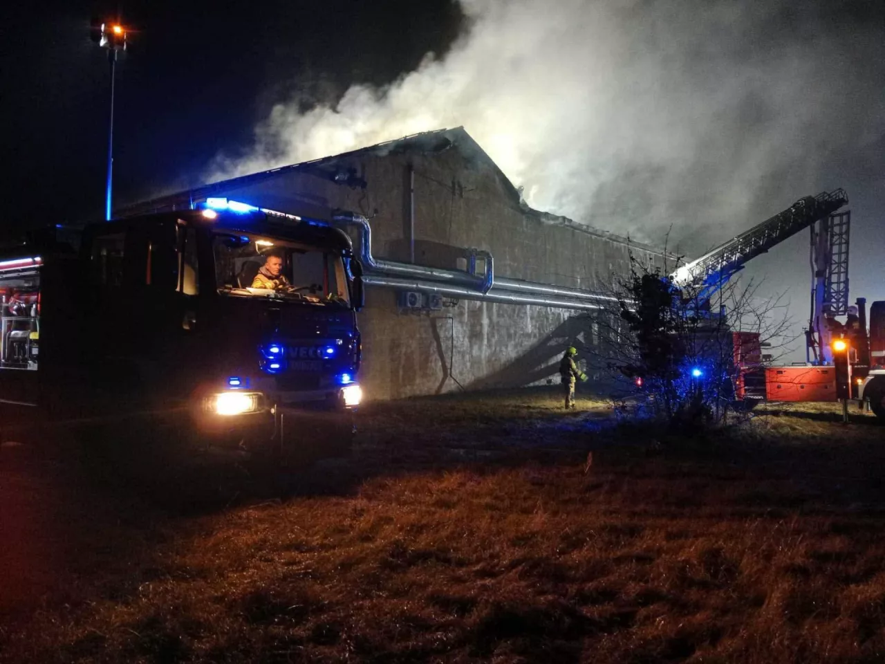 Do pożaru zakładów mięsnych doszło wczoraj, tj. 30 grudnia.