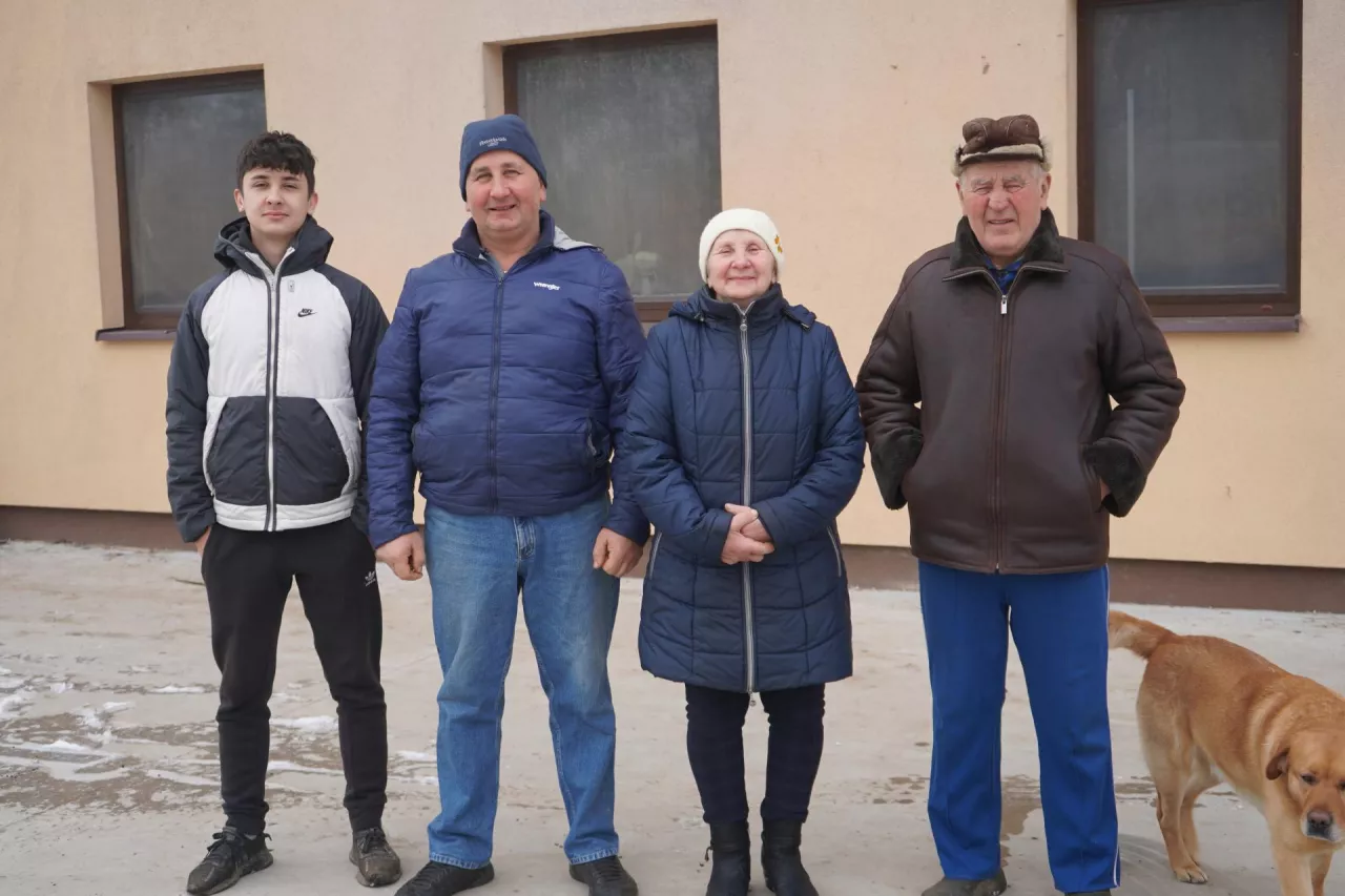 Na zdjęciu: Krzysztof Rybicki z synem Dawidem oraz rodzicami: Julią i Jerzym Rybickimi