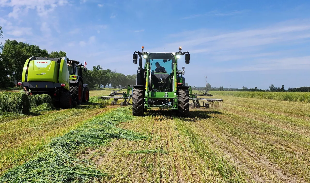 Inwestycje przyczyniające się do ochrony środowiska i klimatu to nabór cieszący się dużym zainteresowaniem wśród rolników. Czy będzie więcej pieniędzy na wypłaty?