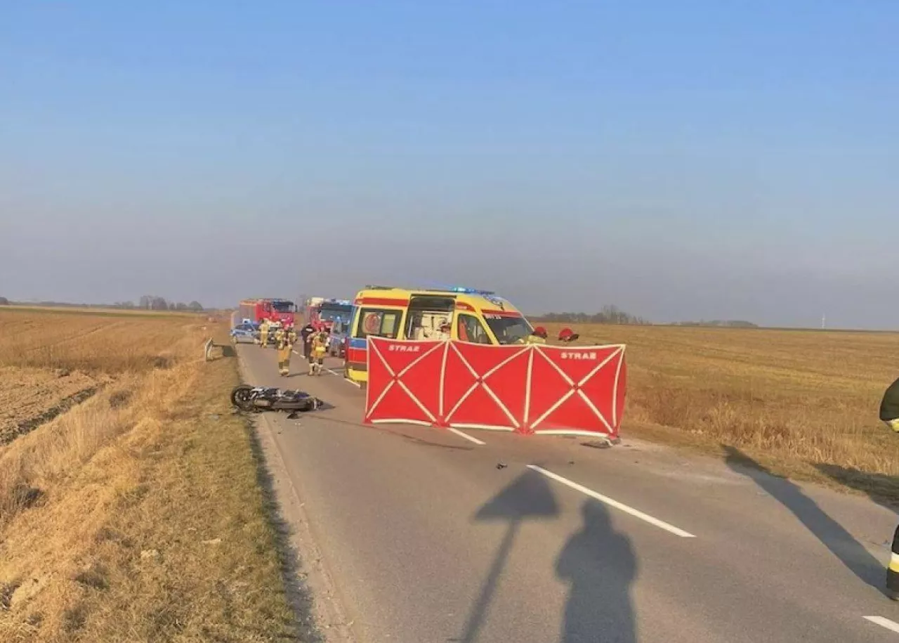 17-latek, pomimo reanimacji, zmarł.