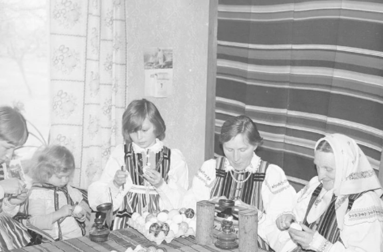 Jak wyglądała kiedyś Wielkanoc na polskiej wsi? [ZDJĘCIA]