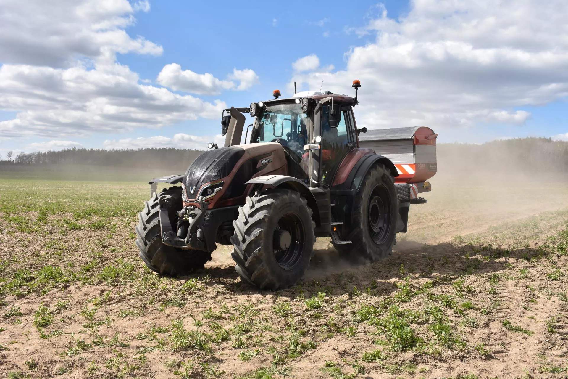 Nowe rozwiązanie do dokładnej aplikacji nawozów. "Rolnik tracił prawie 90 zł/ha"