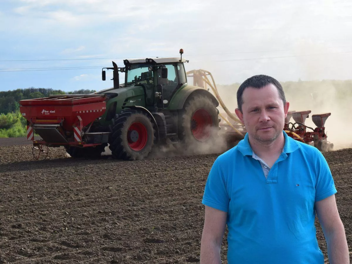 Rolnik z Mazur osiąga wysokie plony kukurydzy. Jaką odmianę posiał?