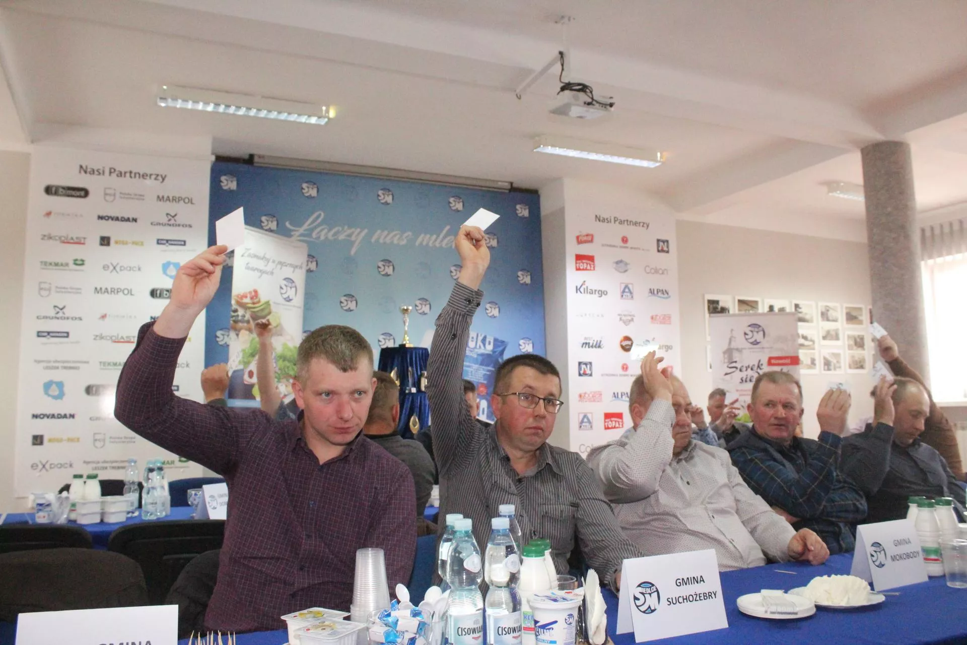 OSM Siedlce przerobiła 81 mln litrów mleka. Jak pomaga rolnikom?