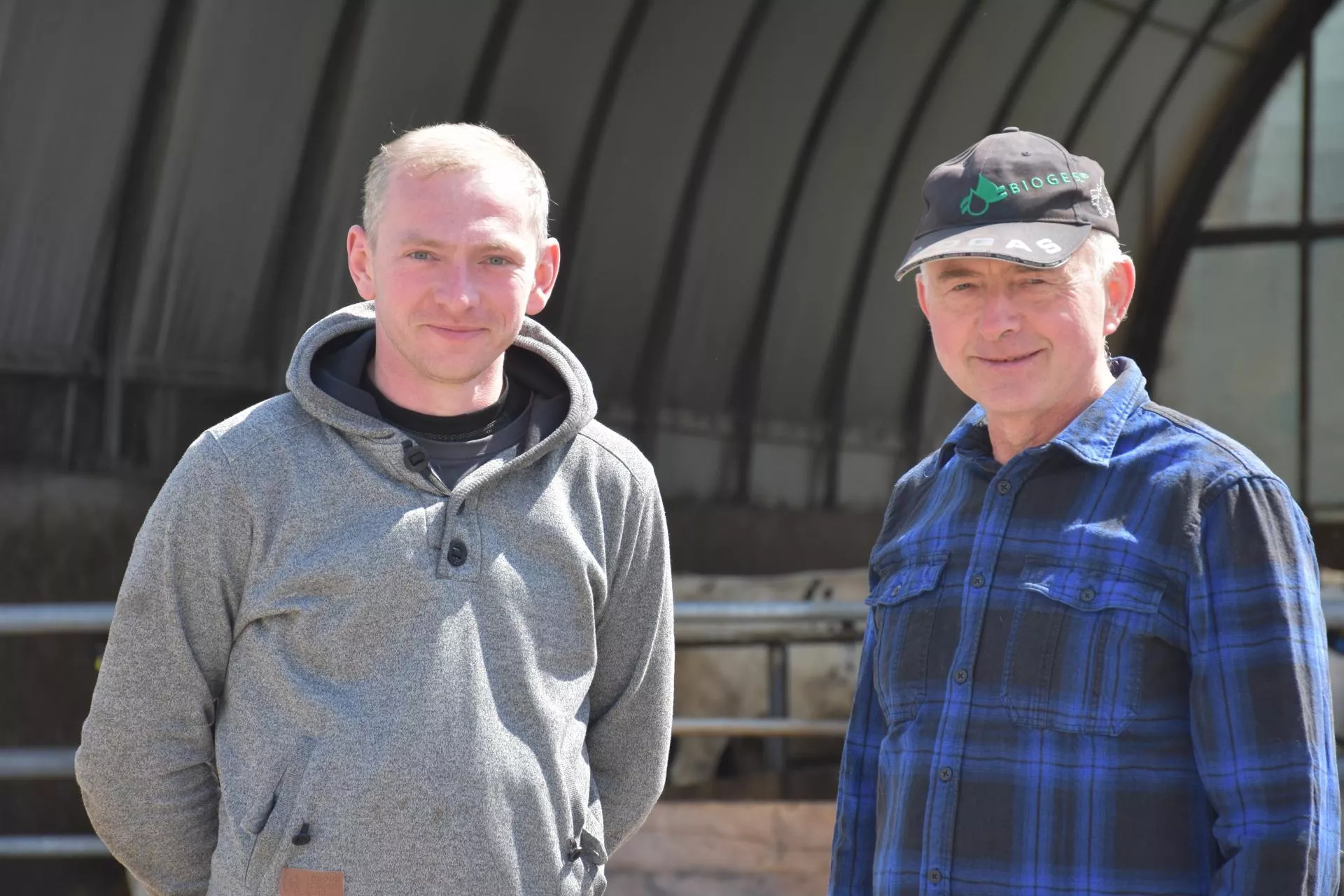 Rolnik z Opolszczyzny ma 800 krów. Jak dba o komfort zwierząt?