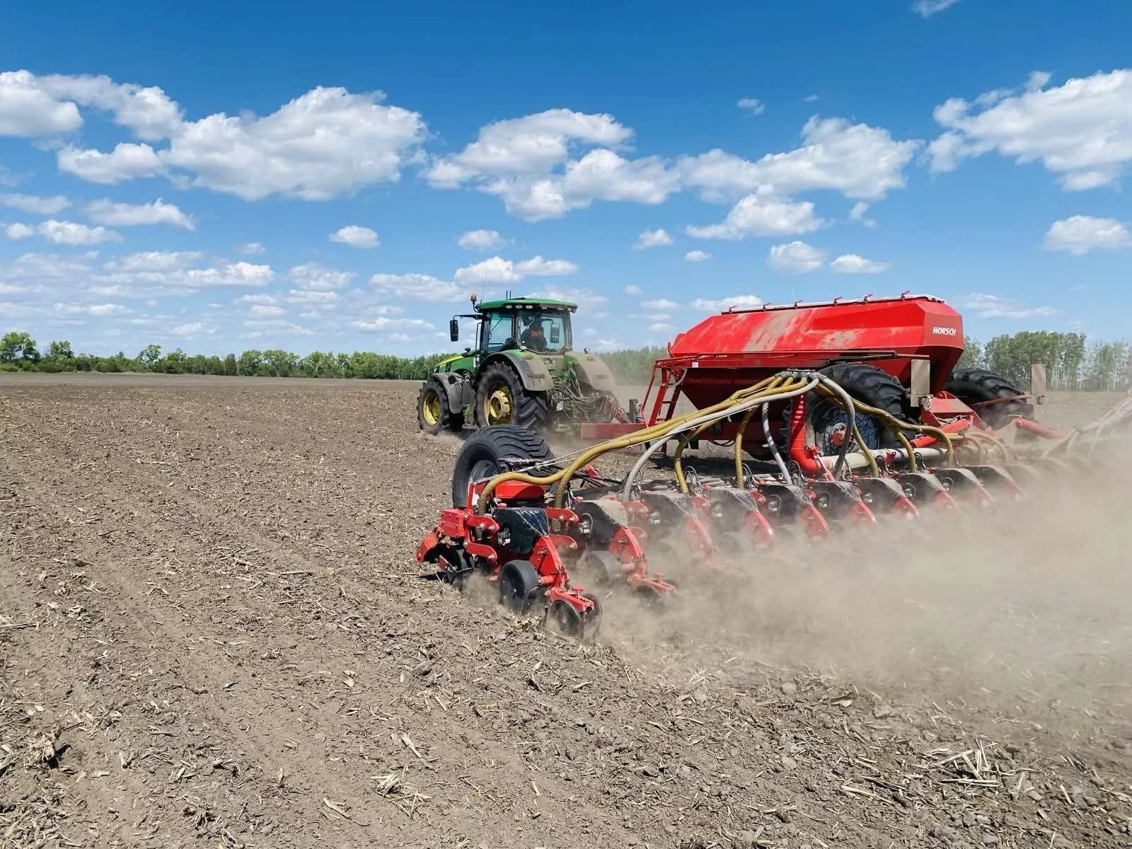 Agroholding notowany na polskiej giełdzie posiał 65 tys. ha kukurydzy