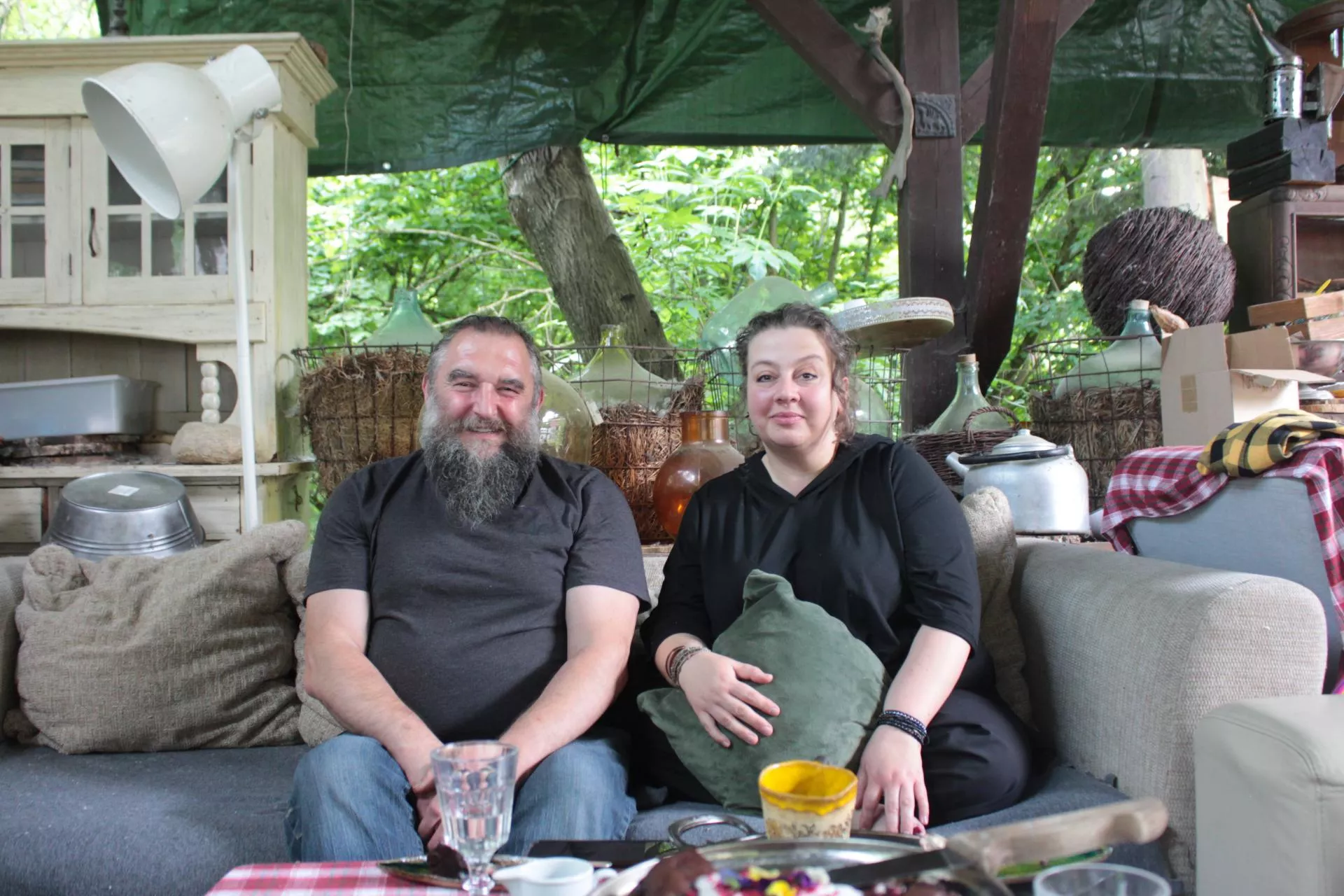 Uciekli z miasta i hodują owce. Ich "Malinówka" to hit edukacyjny