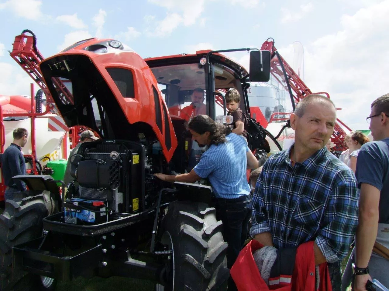 Targi AGRO-TECH Minikowo to rolniczy hit lata. Jakie atrakcje i pokazy?