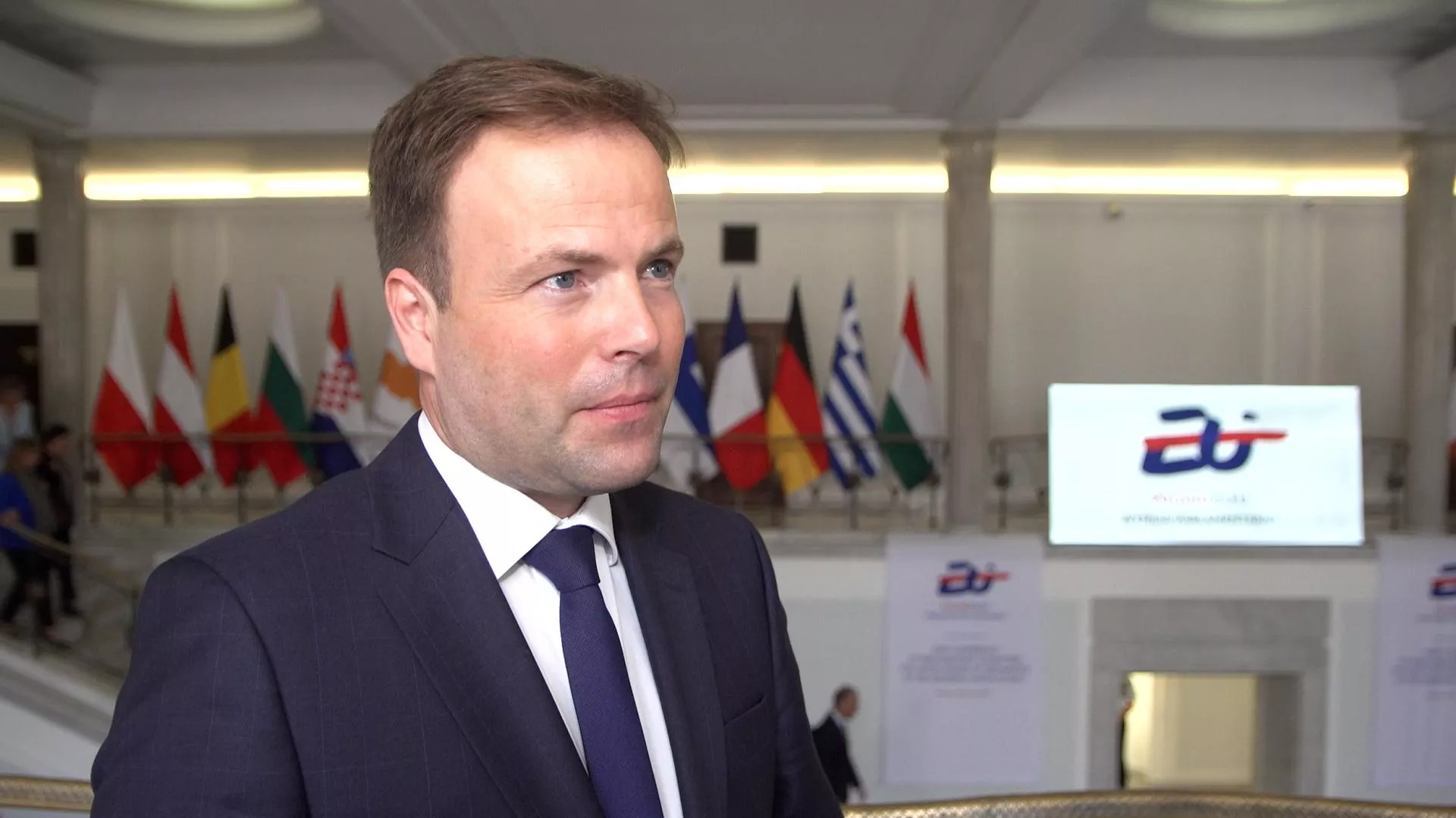 Unia obetnie dopłaty? Rolnicy mogą stracić miliardy przez czołgi