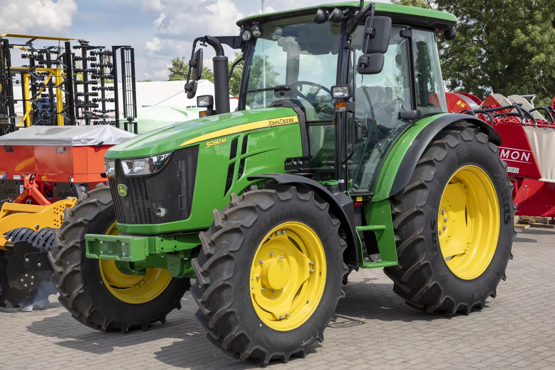 Ministerstwo rozważa nowe dopłaty dla rolników. Chodzi o maszyny rolnicze