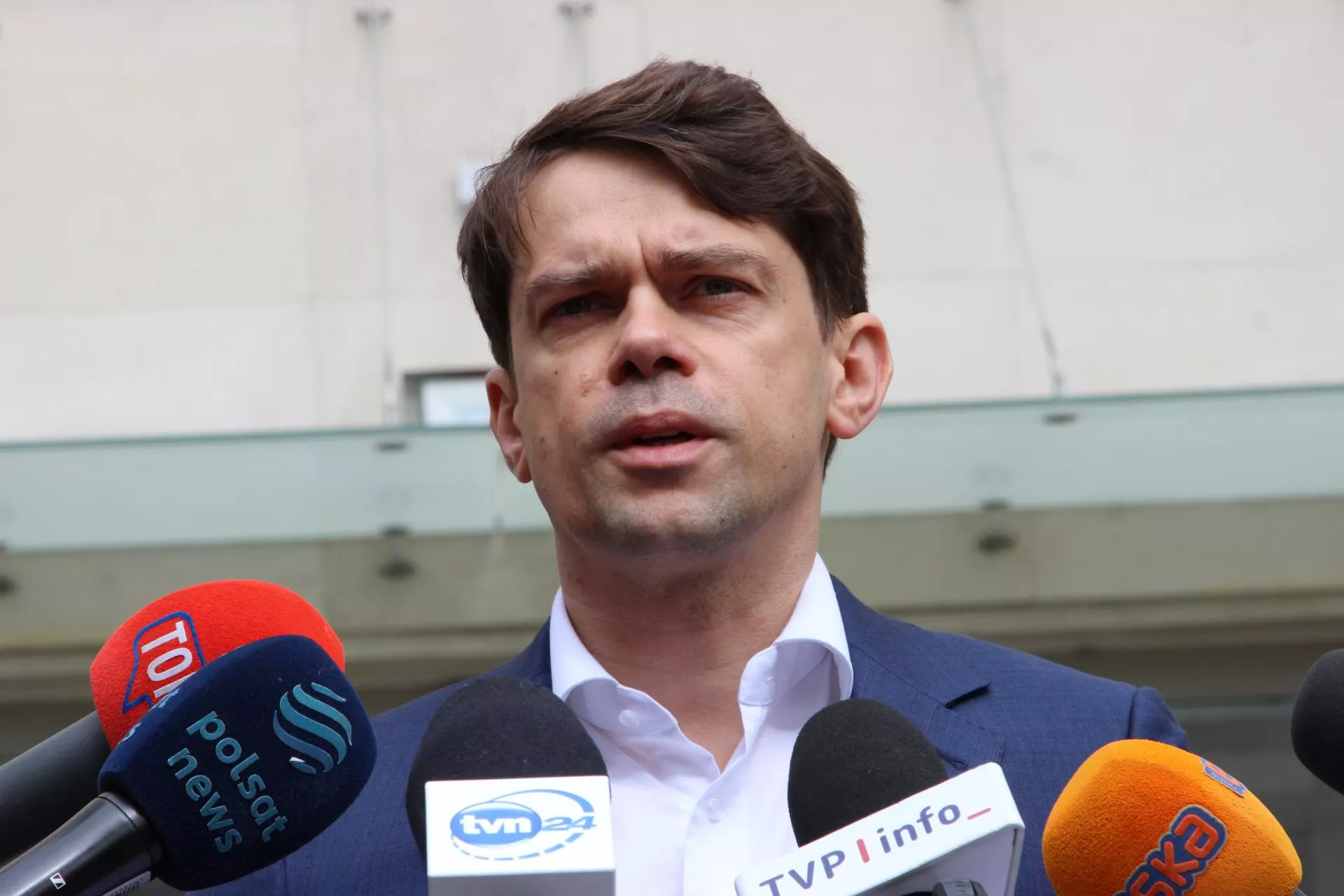 Michał Kołodziejczak odchodzi z rządu. "Upadł, bo zdradził"