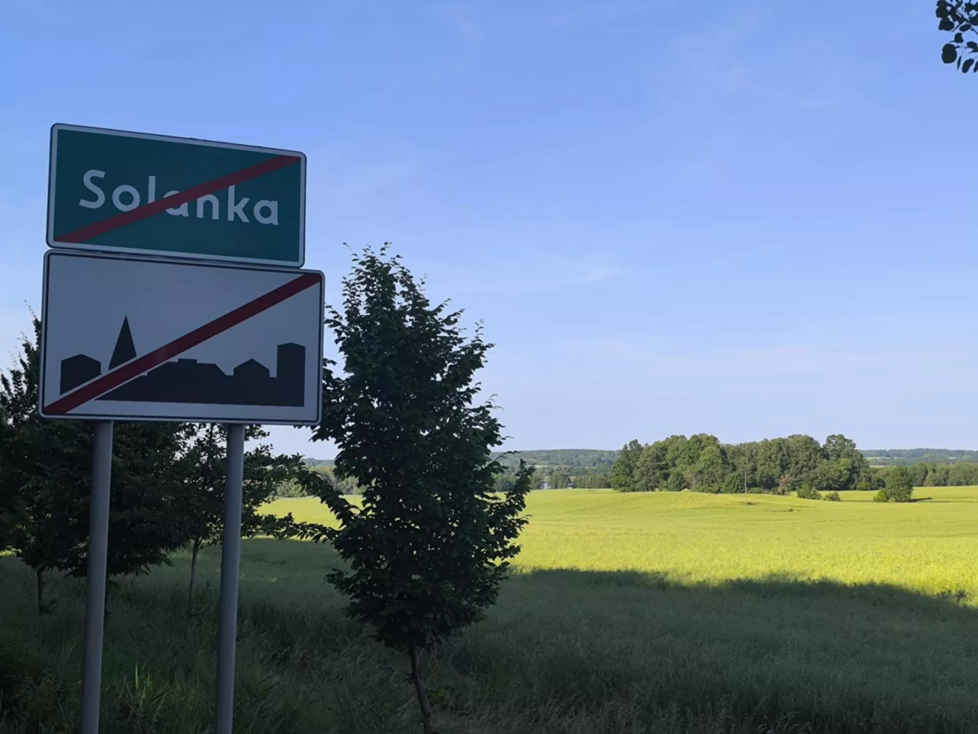 660 hektarów ziemi bez przetargu? Rolnicy wściekli, KOWR odpowiada