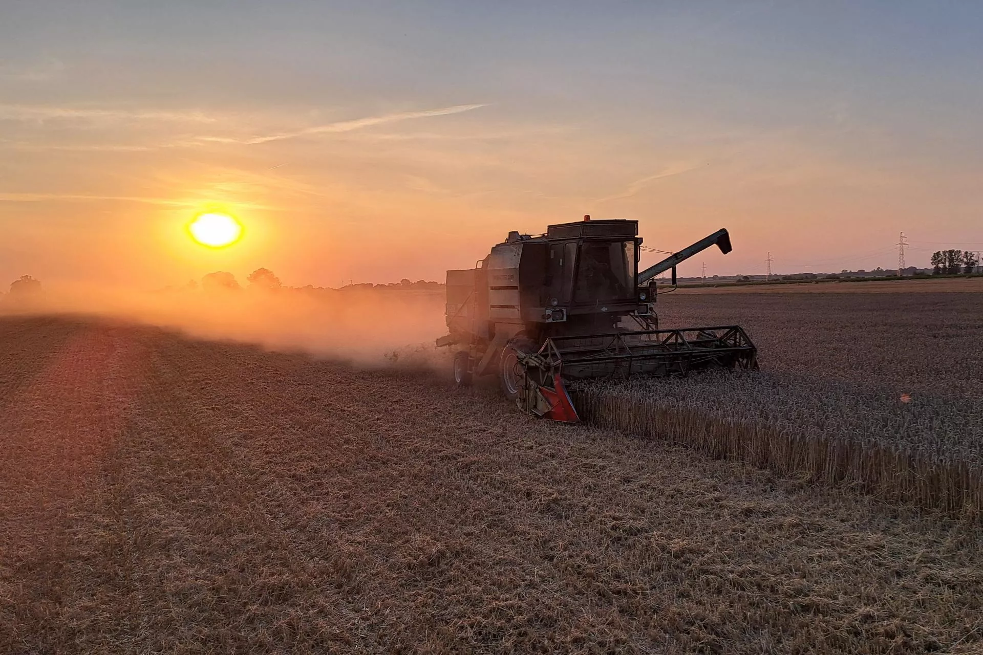 Wsiadasz na kombajn? Przeczytaj to. Być może to najważniejszy tekst tych żniw