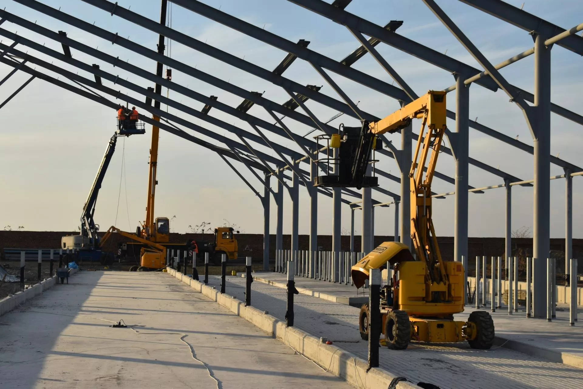 Sąsiad chce wejść na działkę rolnika. Kto może dać mu zgodę?