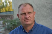 Szymon Kluka musi zapłacić 120 tys. zł, bo ma chlewnię na 360 tuczników