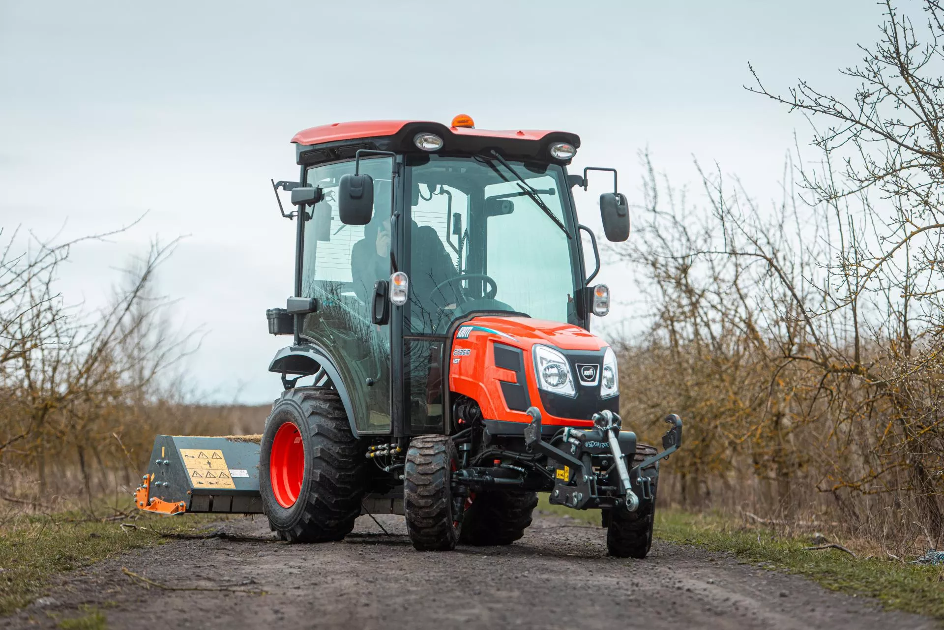 Kiedyś wystarczał jeden prosty traktor. Dziś – jest Kioti