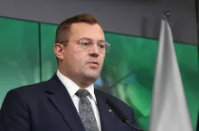 Koniec z dopłatami dla pseudo-rolników i skargami na obornik? Nowy minister zapowiada zmiany