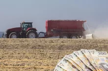Dopłaty do wapnowania i rekompensaty za straty? Rolnicy czekają na pilną pomoc