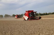 Kombajn Aupax: jaka cena? Ile pali i kosi?