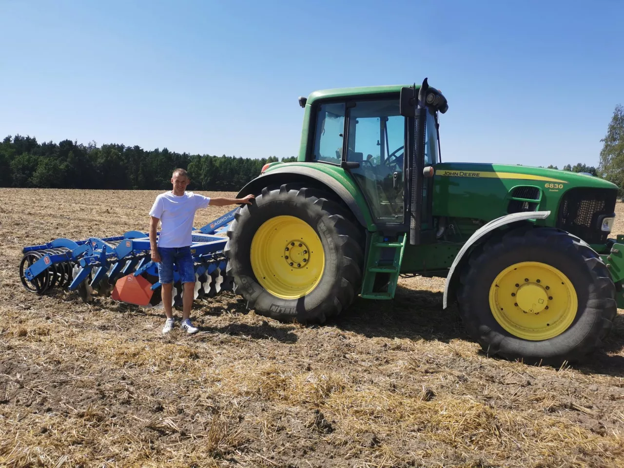 Łukasz Włodarczyk uprawia w systemie ekologicznym.