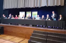 Minister rolnictwa Stefan Krajewski spotkał się z rolnikami poszkodowanymi przez deszcz na Żuławach