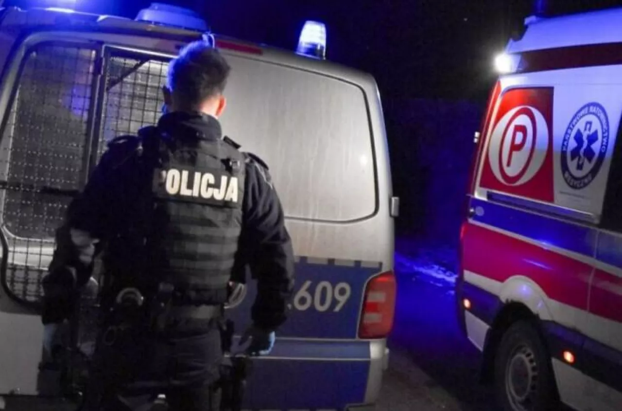 Tragedia pod Koninem. Matka i córki wpadły do szamba