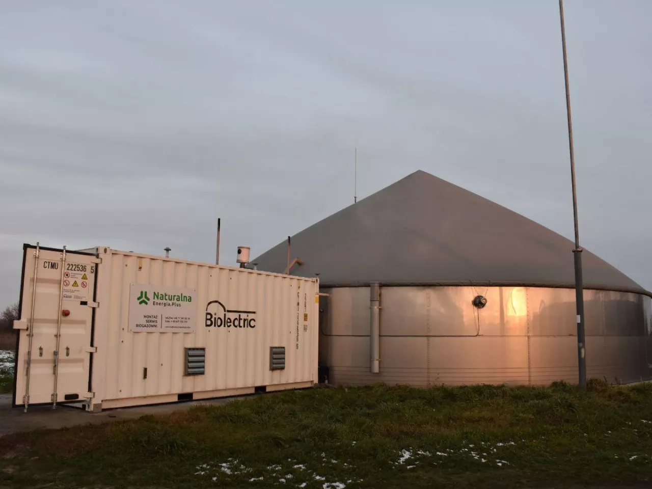 Prąd z gnojowicy? Rolniku, sprawdź, jak na tym zarobić