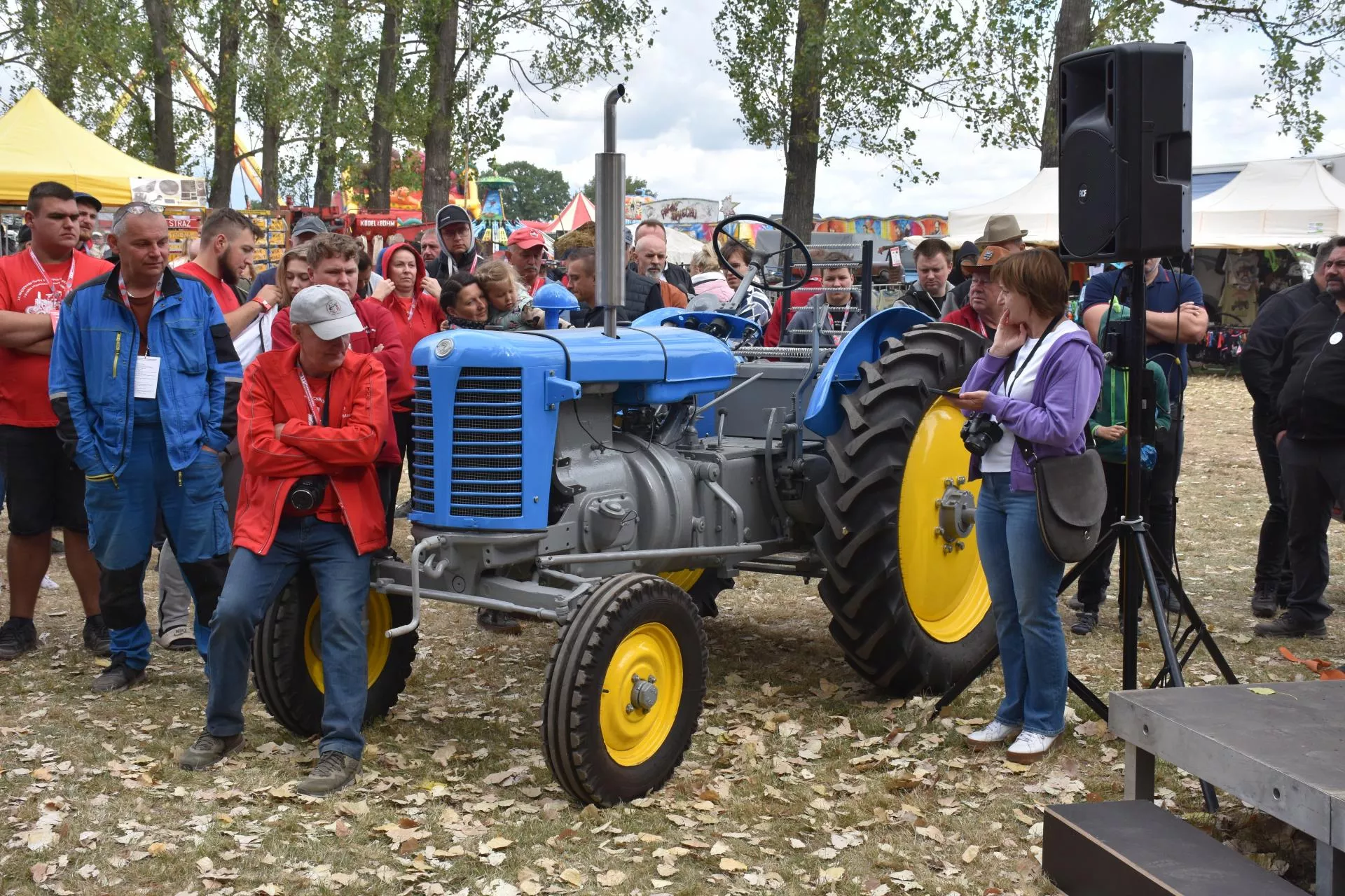 Młodzi mechanicy odrestaurowali ciągnik Zetor 25K. Efekt robi wrażenie