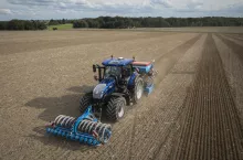 New Holland wprowadza nową wersje ciągników T7 ze standardowym rozstawem osi.