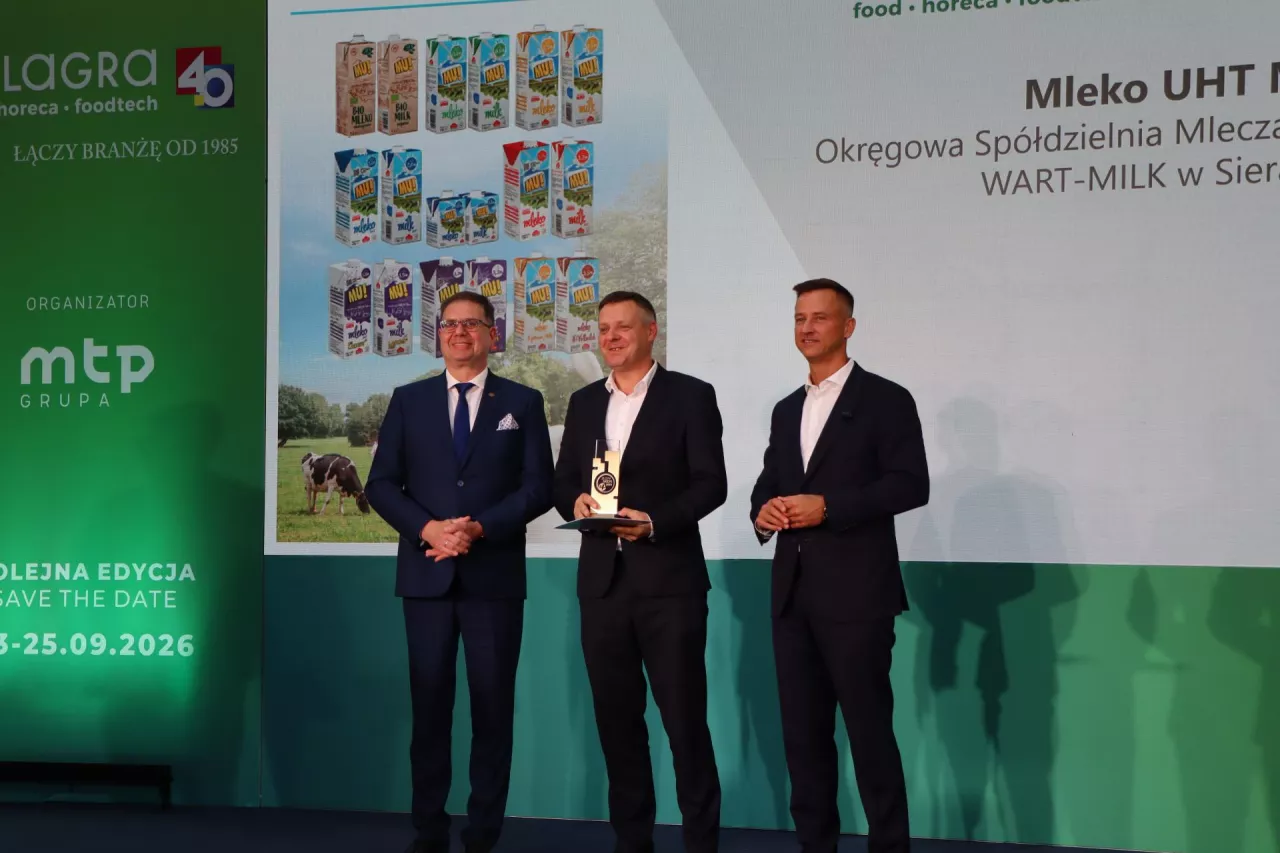 Okręgową Spółdzielnię Mleczarską WART-MILK w Sieradzu podczas medalowej gali reprezentował Dariusz Ostrouch, wiceprezes zarządu