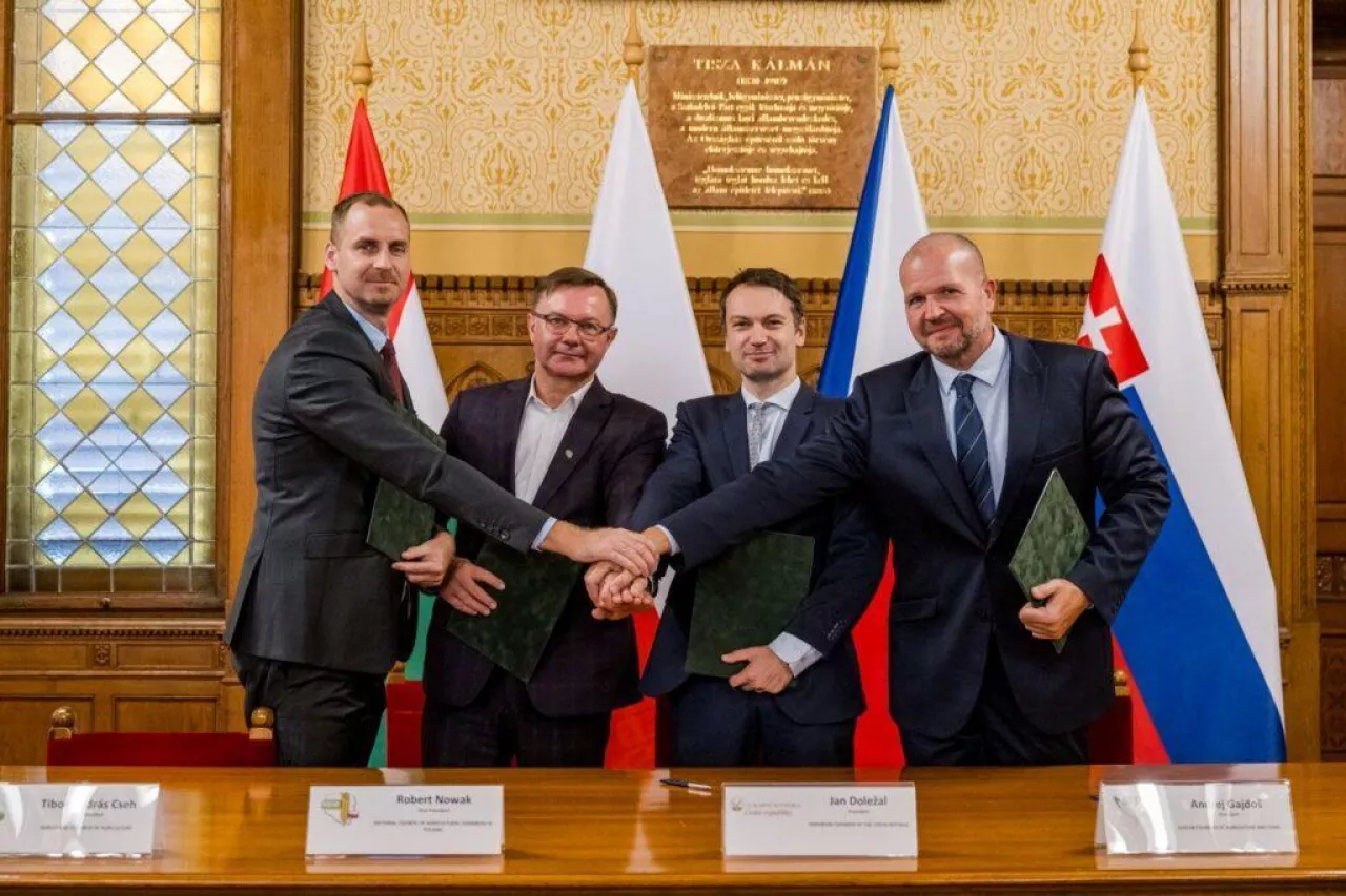 45 proc. mniej pieniędzy dla rolników