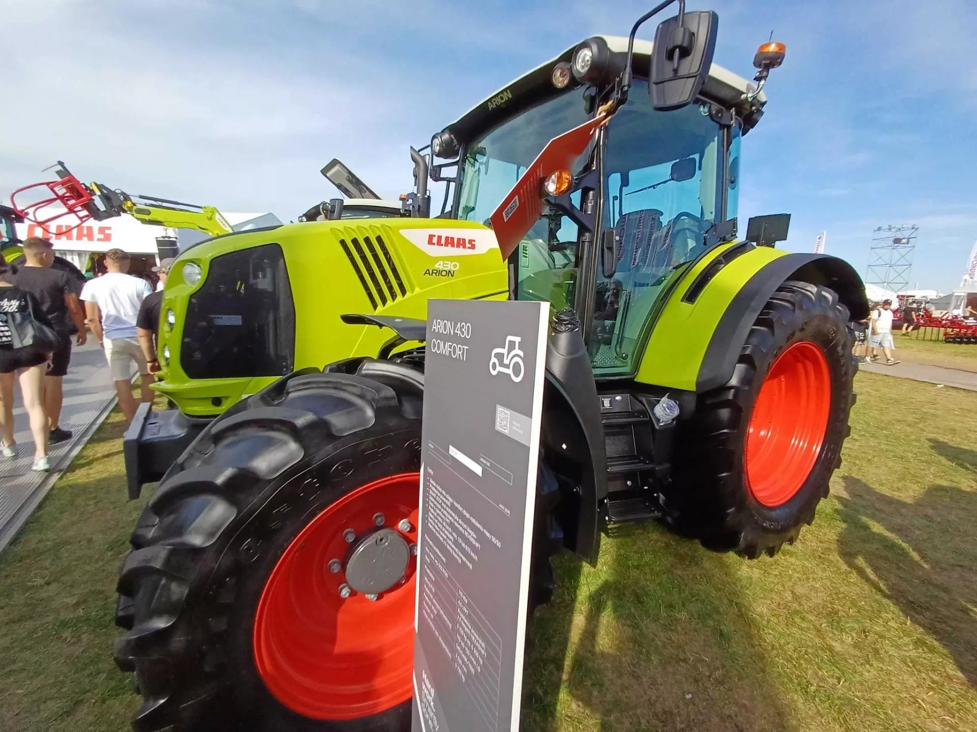 Promocja na ciągniki Claas. Sprawdź, ile kosztuje wersja Comfort