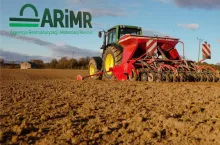 ciągnik, logo arimr
