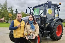 przekazanie ciągnika nagrody w konkursie KRUS