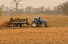 Kończy się czas na wywóz obornika 2025. Sprawdź, do kiedy możesz nawozić