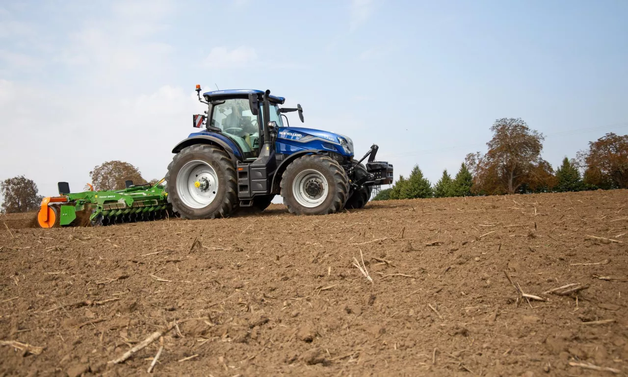 ciągnik New Holland 