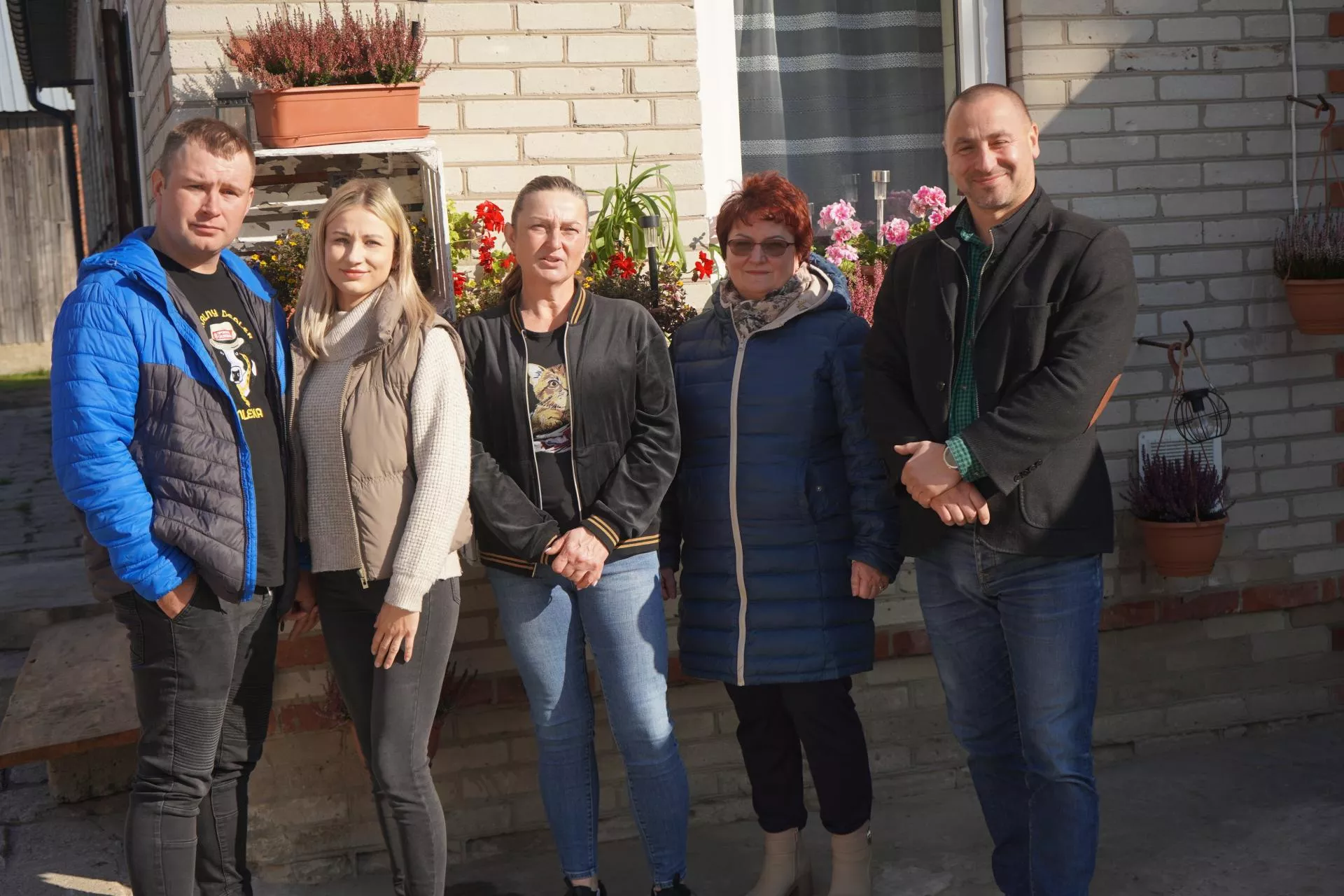 30 litrów dziennie bez drogich pasz. Tak młodzi rolnicy robią mleko w małej oborze