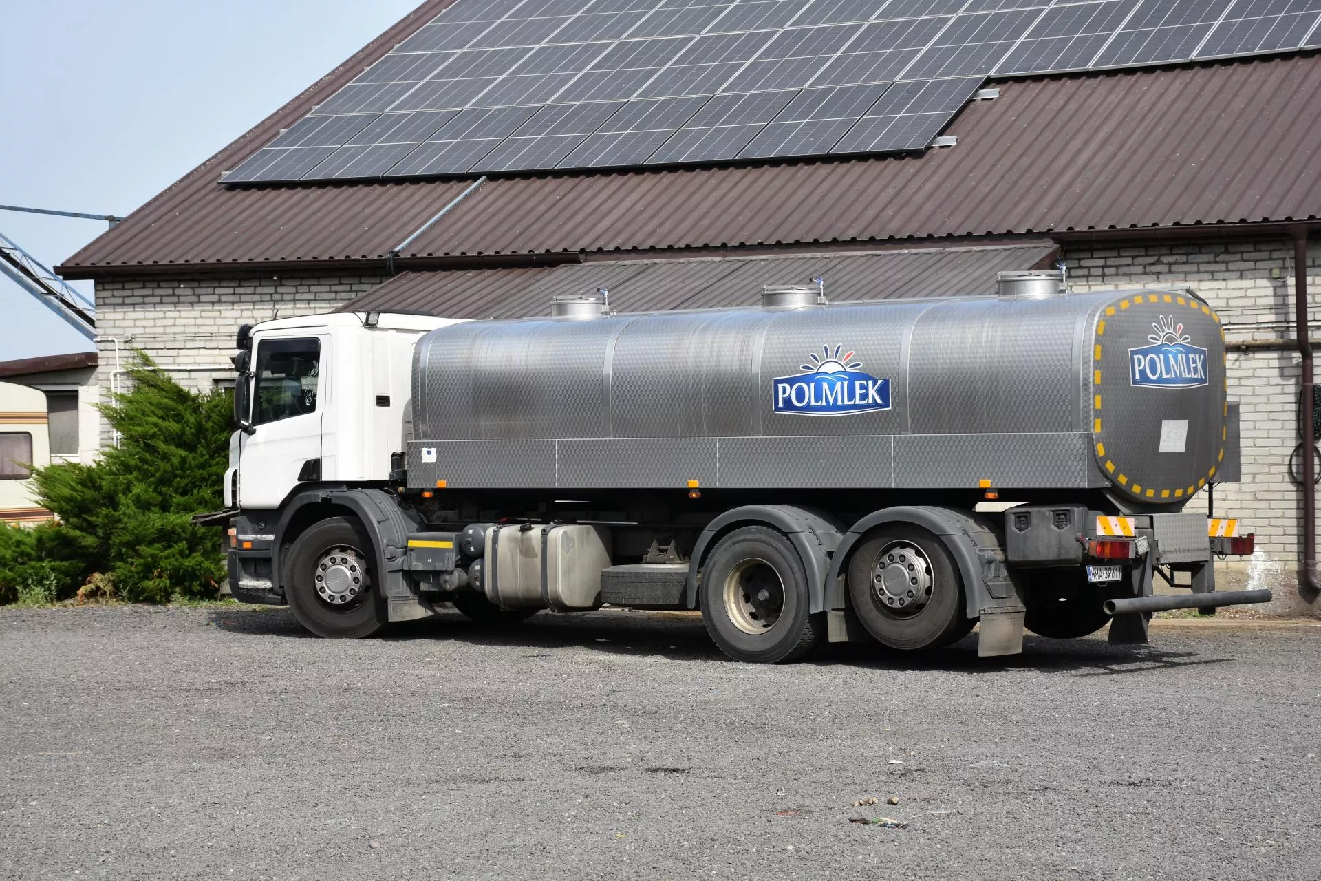 Polmlek wchodzi na światową giełdę mleczną. Historyczny debiut polskiej melczarni