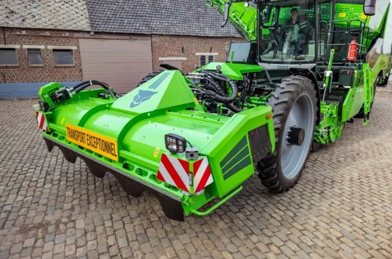 AVR pokazuje "ostatnią" Pumę. Nowy kombajn do ziemniaków robi wrażenie