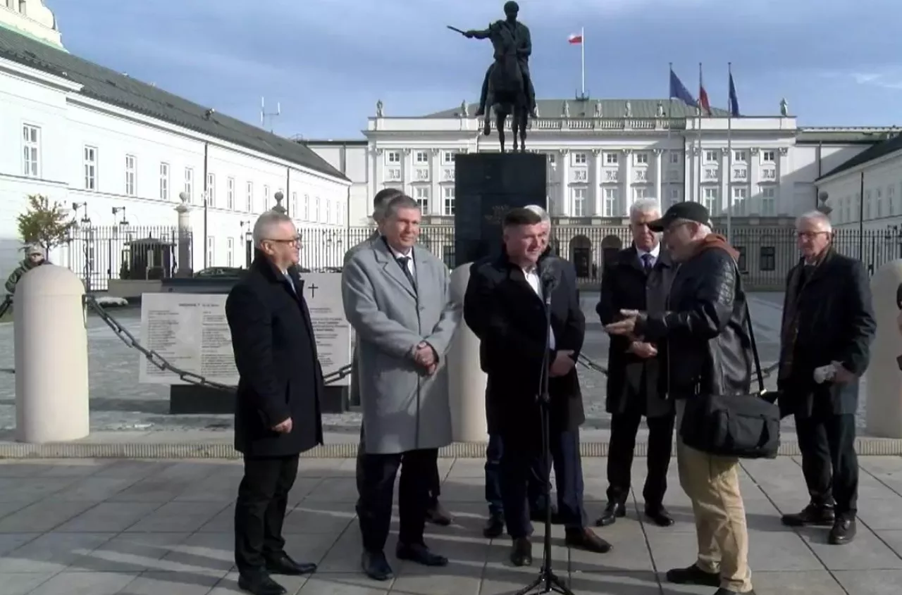 Rolnicy pod Pałacem Prezydenckim. "Za paliwo muszę płacić od razu. A jak sprzedam plony, to czekam miesiącami"