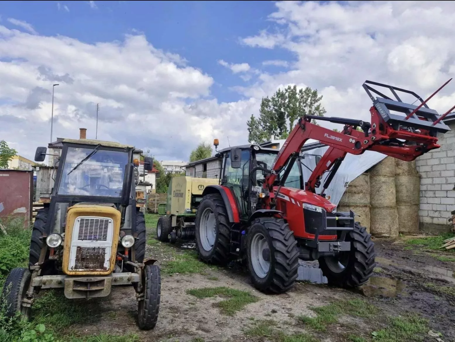 Muchy kontra balkony. Rolnik z Łomży walczy o swoje gospodarstwo